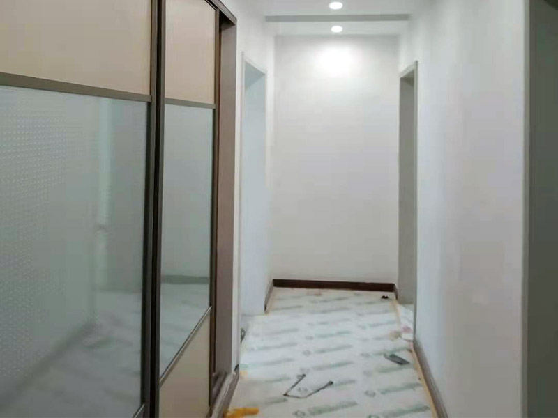 上海师傅的省钱客厅翻新_只翻新客厅需要怎么做(图4) 上海师傅的省钱客厅翻新_只翻新客厅需要怎么做(图4)