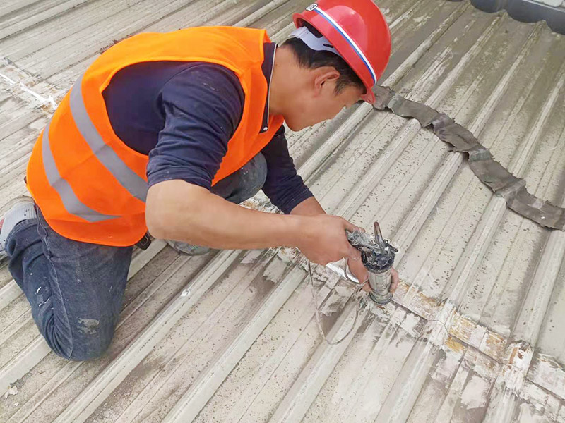 安阳屋顶漏水找谁维修靠谱_安阳解决屋顶漏水大概是多少钱(图3) 002 (78).jpg