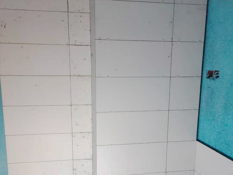 丽水瓷砖铺贴施工流程-丽水厂房装潢公司-丽水装修拆除标准(图2) 002 (61).jpg