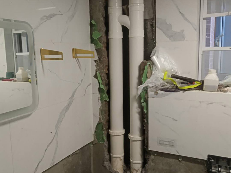 大连水管维修电话-大连水电工师傅-大连管道漏水怎么修(图3) sg002 (53).jpg