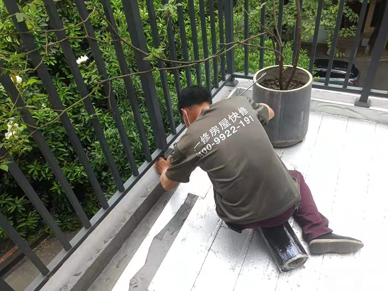 无锡老房子阳台翻新做防水多少钱(图3) 微信图片_202205131705052.jpg