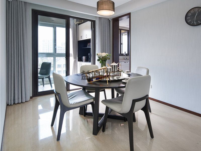 宁波老房子餐厅装修墙板如何安(图1) 1-19100414331aY.jpg