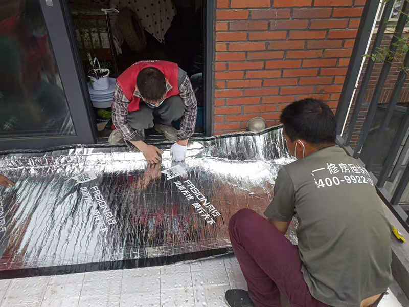 江门老房子阳台翻新大概费用是多少？