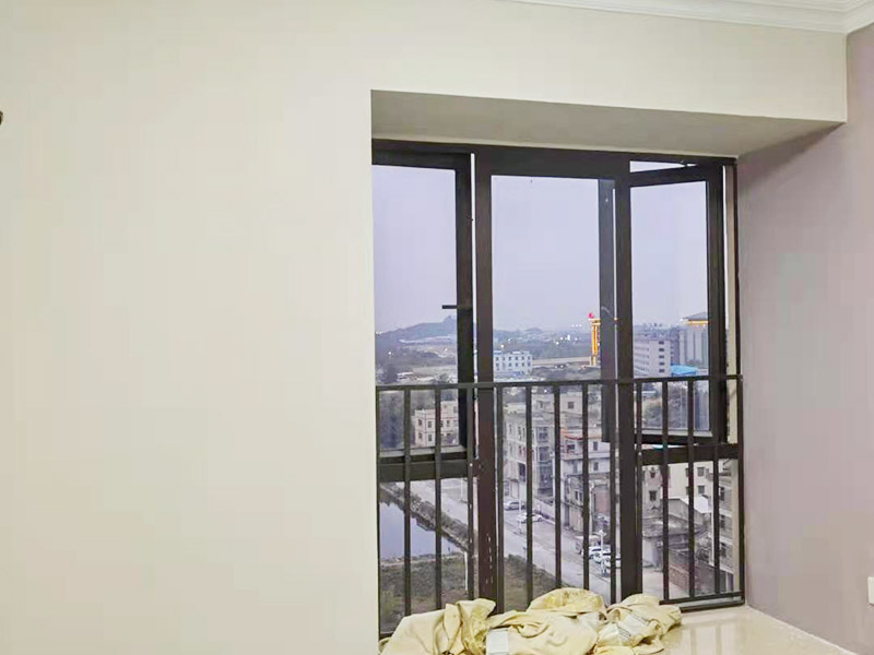 昆明屋顶石膏板翻新，重新粉刷乳胶漆可以吗