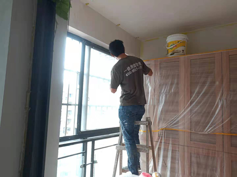 西宁屋顶天花板翻新过后多久可以入住(图2) 微信图片_202109291319585.jpg
