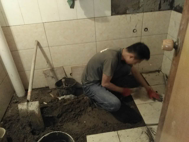 学校瓷砖修补翻新方法有哪些(图1) 20170418105651.jpg