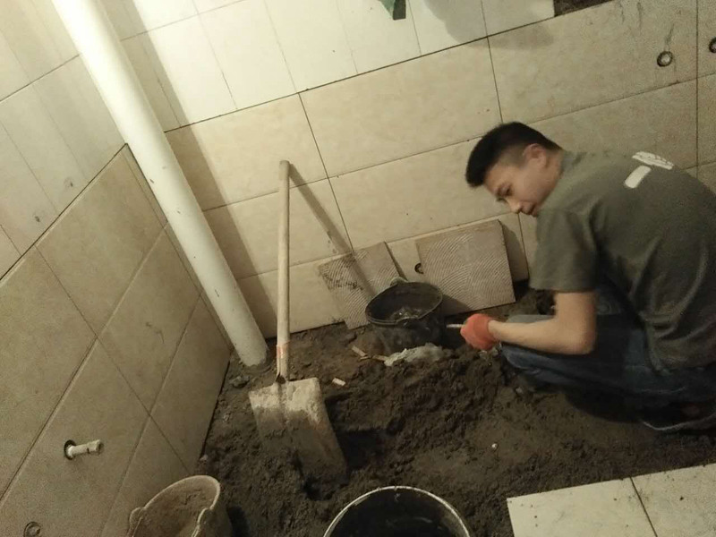 学校瓷砖修补翻新方法有哪些(图2) 20170418105656.jpg