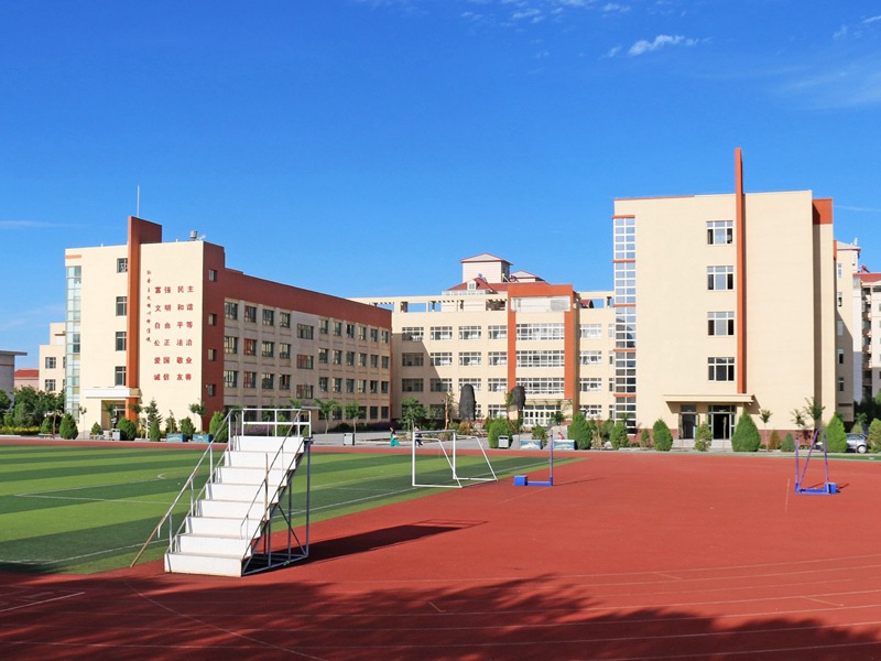 外墙清洁修复的步骤及注意事项有哪些(图5) 学校1.jpg