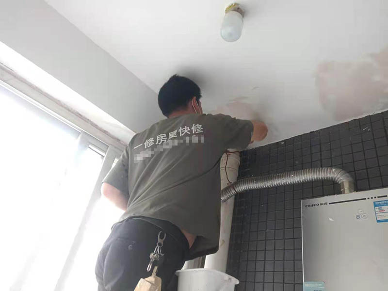 墙面乳胶漆脱落自己如何修复？