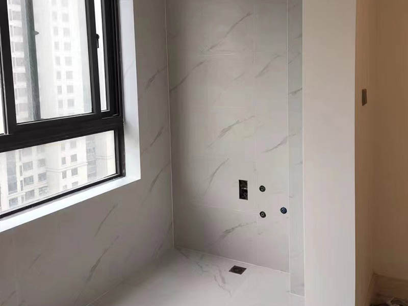 游击队和专业装修公司的旧房翻新价格比较