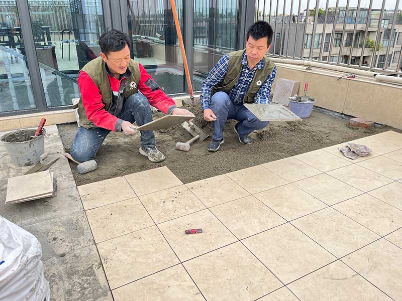 外墙砖反碱最好根除方法(图2) 微信图片_2023041011284520.jpg