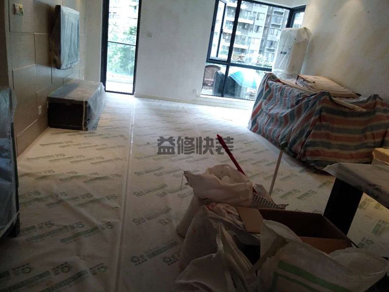 绿景公馆客厅吊顶改造(图1) 绿景公馆客厅吊顶改造(图1)