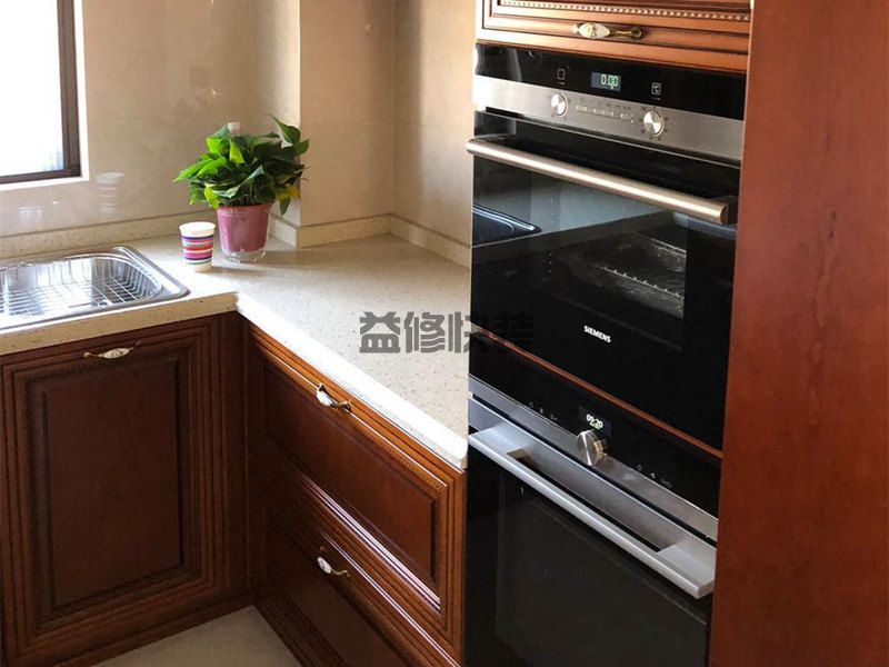重庆厨房装修怎么选风格,重庆现代简约风格厨房装修要注意什么(图3) 重庆厨房装修怎么选风格,重庆现代简约风格厨房装修要注意什么(图3)