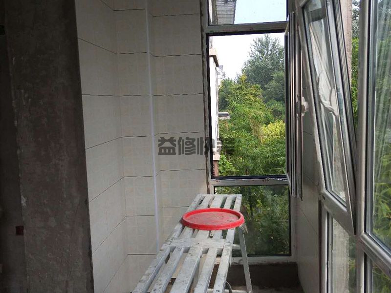 阳光丽城阳台改造装修(图4) 阳光丽城阳台改造装修(图4)