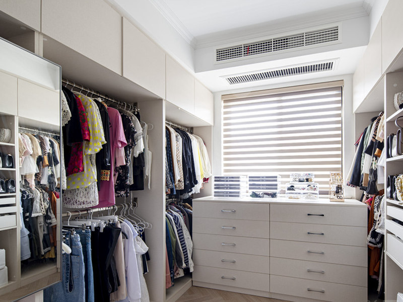 重庆衣帽间装修怎么选风格,重庆简约风格衣帽间装修要注意什么(图1) 重庆衣帽间装修怎么选风格,重庆简约风格衣帽间装修要注意什么