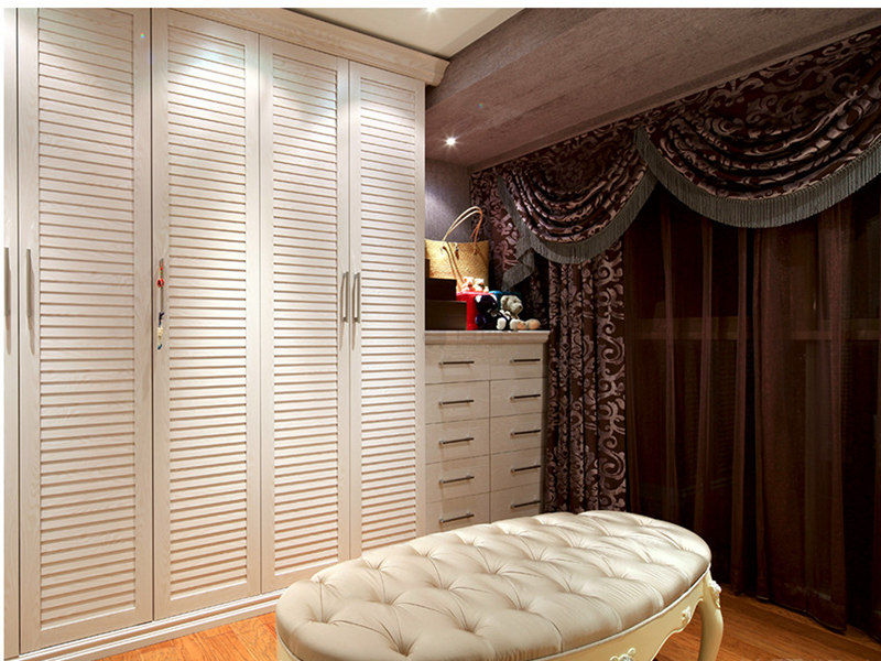 常熟衣帽间装修怎么选风格,常熟简约风格衣帽间装修要注意什么(图1) 常熟衣帽间装修怎么选风格,常熟简约风格衣帽间装修要注意什么