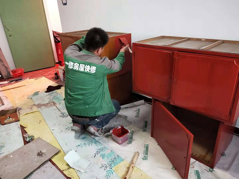 橄榄城商铺家具翻新(图2) 橄榄城商铺家具翻新(图2)