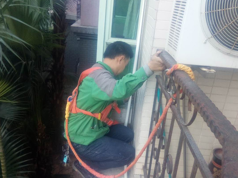 同福西路小区局部翻新改造(图4) 同福西路小区局部翻新改造(图4)