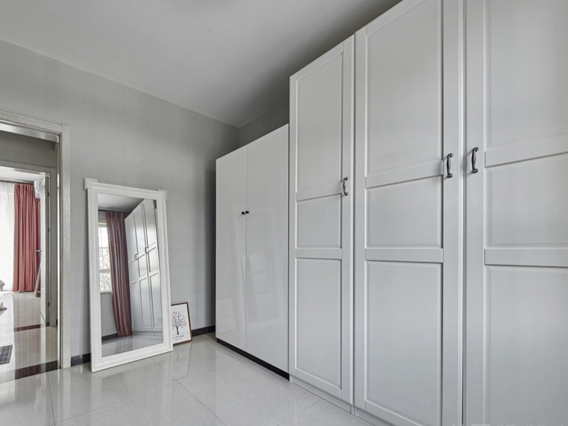 西安有那些装修公司可以做局部翻新改造，西安衣帽间翻新改造要多少钱