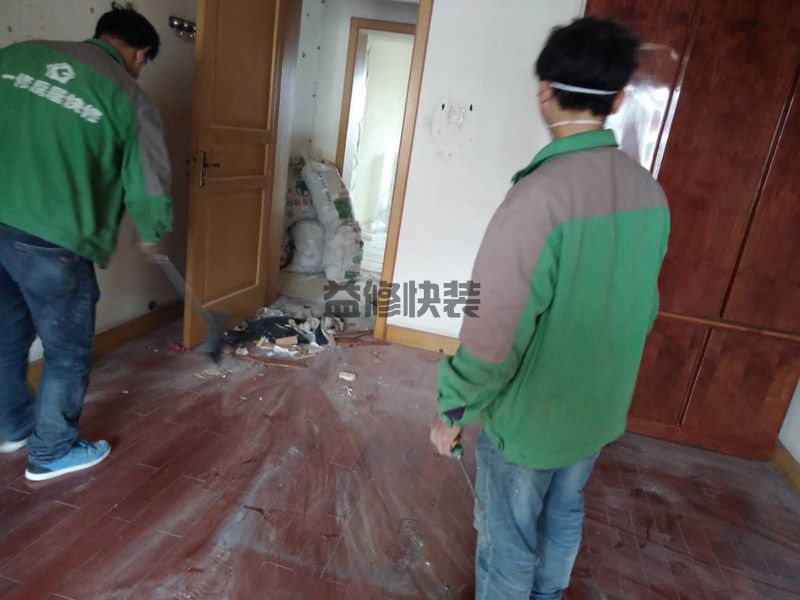 弄惠明苑瓷砖改地板铺贴(图4) 弄惠明苑瓷砖改地板铺贴(图4)
