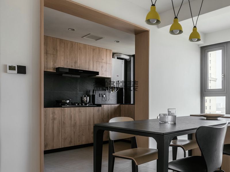 绵阳出租房如何简单装修,绵阳出租房的餐厅要怎么改造(图3) 绵阳出租房如何简单装修,绵阳出租房的餐厅要怎么改造