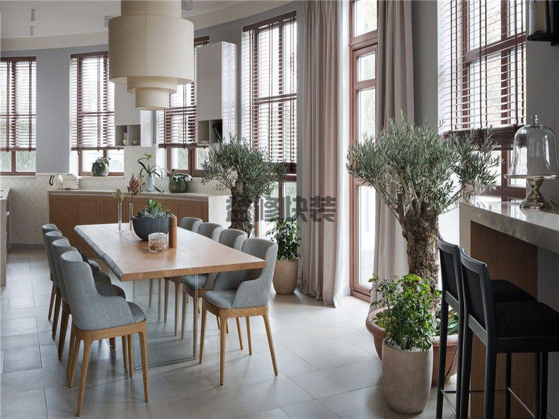 餐厅古典风格装修一般要多少钱,餐厅古典风格装修什么地板合适？(图2)