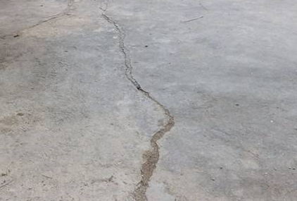 老房子水泥地面裂缝修补方法有哪些，地面裂缝修补要花费多少钱？(图3)