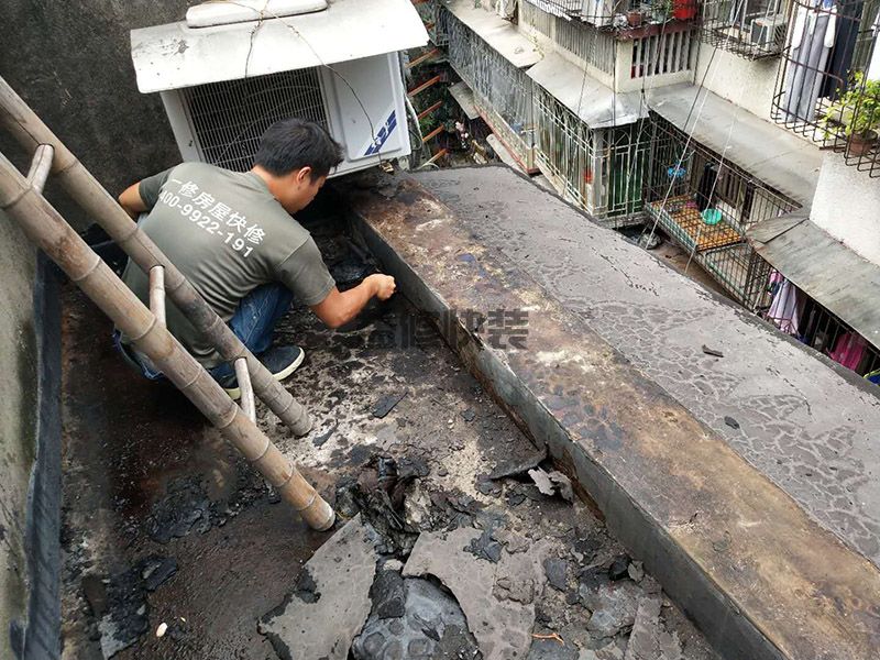 郑州二七防水补漏哪家好,郑州卫生间漏水怎么办(图2) 郑州二七防水补漏哪家好,郑州卫生间漏水怎么办(图2)