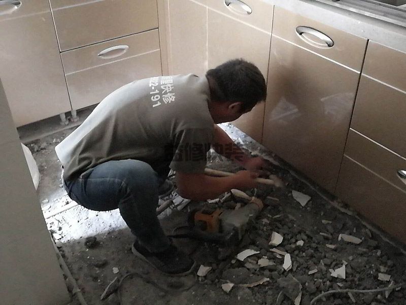 门头沟区厨房漏水怎么办_北京门头沟区厨房漏水到楼下怎样维修(图2) 门头沟区厨房漏水怎么办_北京门头沟区厨房漏水到楼下怎样维修(图2)