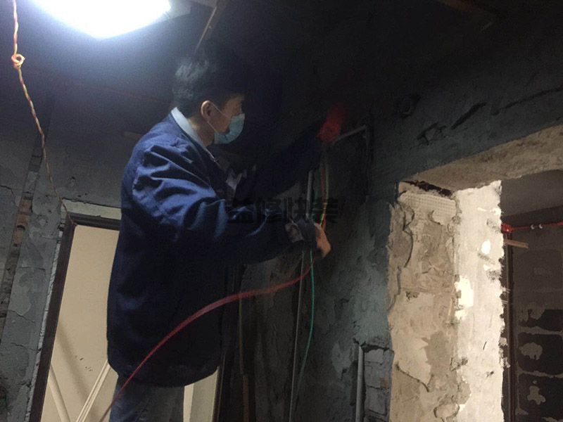 郑州维修家庭水管多少钱,郑州下水管漏水收费标准(图2) 郑州维修家庭水管多少钱,郑州下水管漏水收费标准(图2)