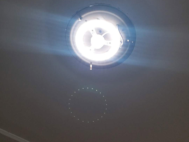 黄冈华容区维修线路更换灯(图1)