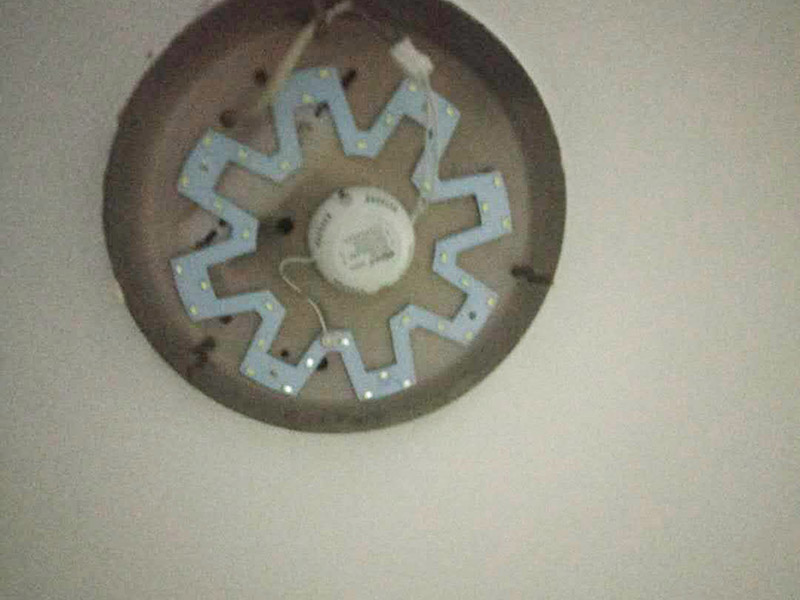 黄冈华容区维修线路更换灯(图2)