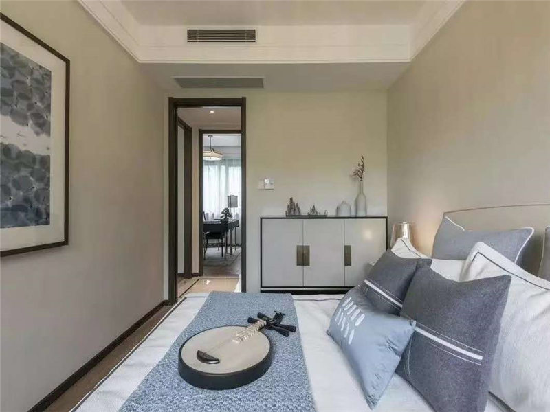 郑州防盗门变形维修电话在哪找，防盗门密封条如何维修(图1)