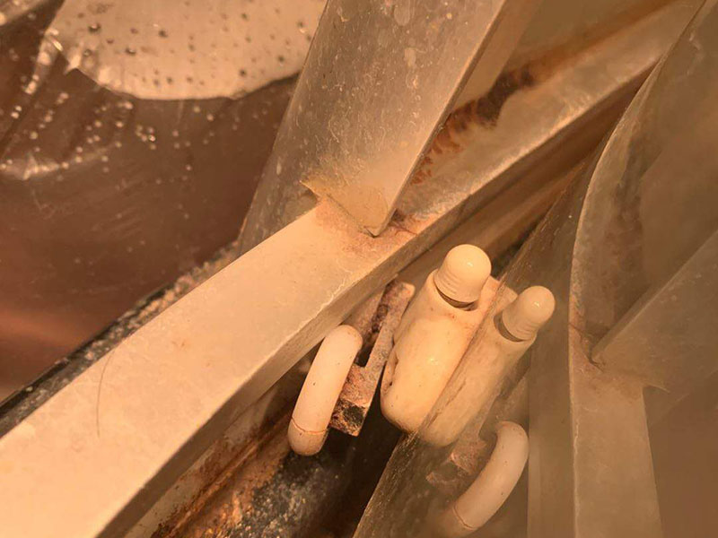 鄂州鄂城区更换推拉门滑轨 (图1)