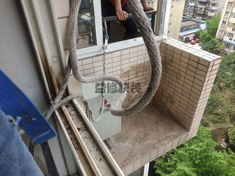 济南市中区阳台清理打扫(图3) 济南市中区阳台清理打扫(图3)