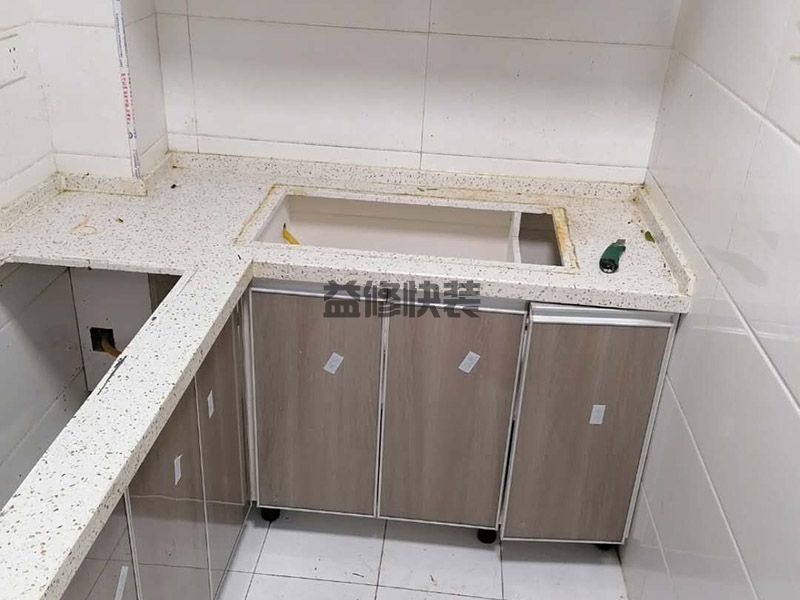 黄石大冶市厨房主管道漏水维修(图2) 黄石大冶市厨房主管道漏水维修(图2)