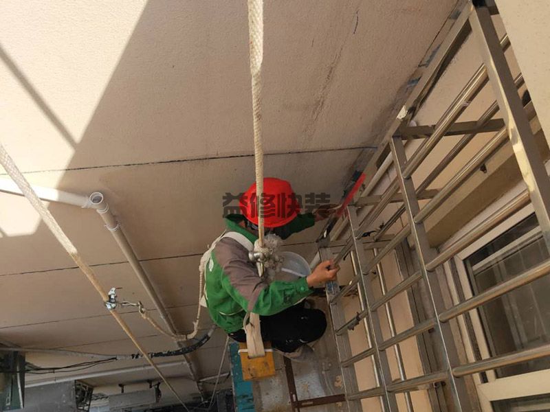 黄石西塞山区外墙窗户刷防水(图2) 黄石西塞山区外墙窗户刷防水(图2)