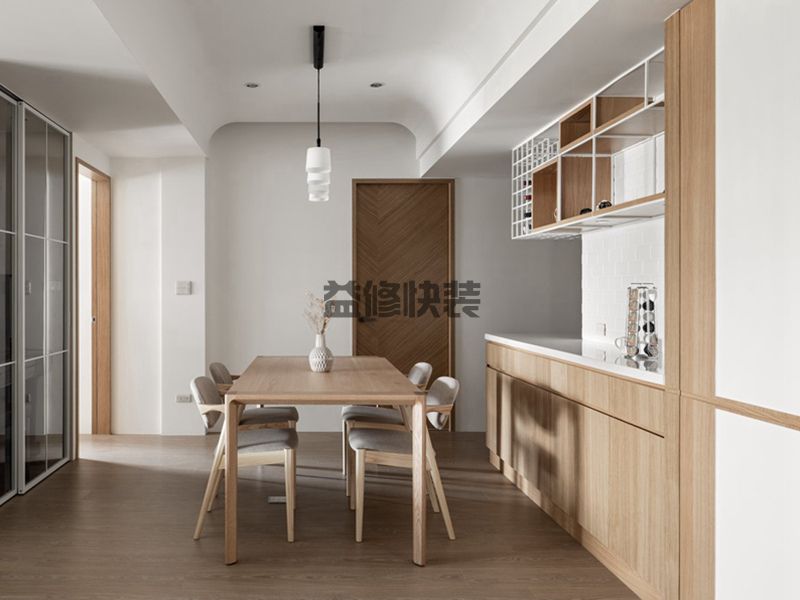 木地板可以直接铺在瓷砖上吗，瓷砖到底要不要敲掉呢(图2)