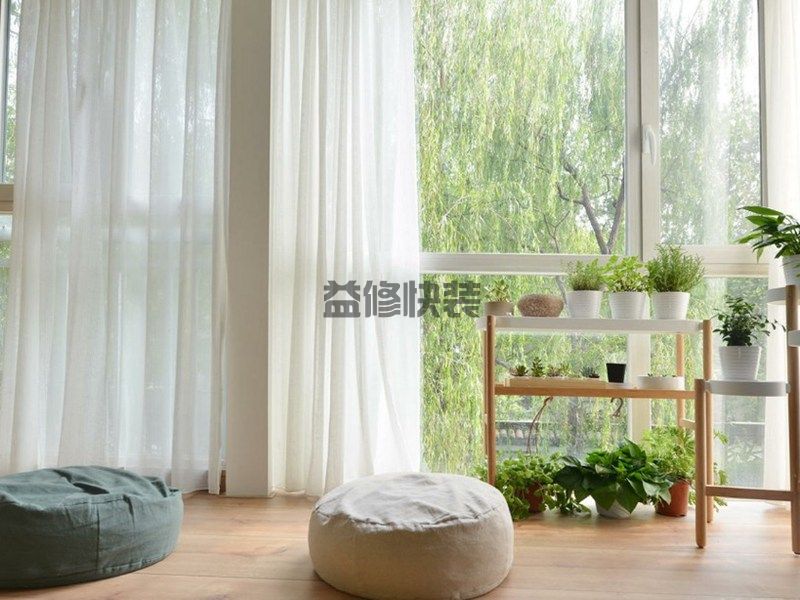 简约风格阳台装修设计(图3) 简约风格阳台装修设计(图3)