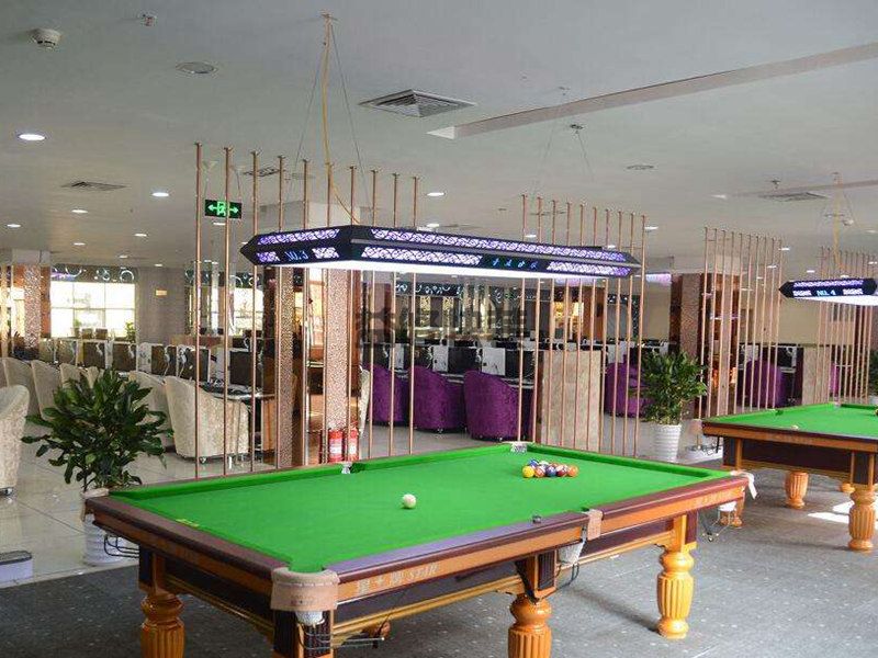 现代风格店面装修设计(图4) 现代风格店面装修设计(图4)