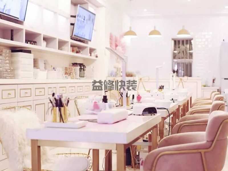 现代风格店面装修设计(图2) 现代风格店面装修设计(图2)