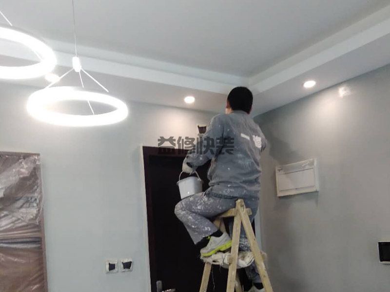 卫生间旧瓷砖翻新贴纸,壁纸表面必须要有很强的耐水性(图1) 卫生间旧瓷砖翻新贴纸,壁纸表面必须要有很强的耐水性(图1)