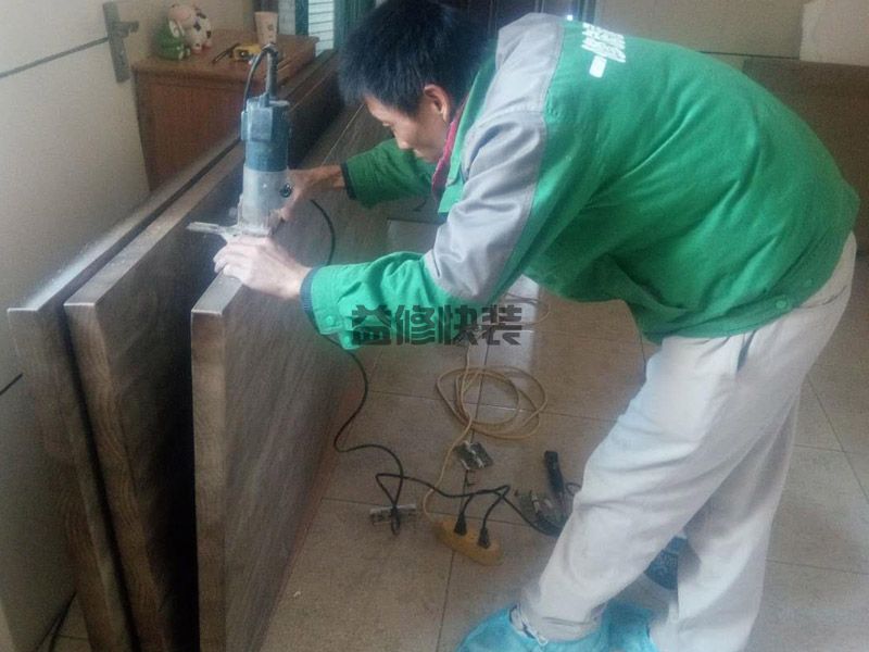 鄂州鄂城区安装门和书架(图4) 鄂州鄂城区安装门和书架(图4)