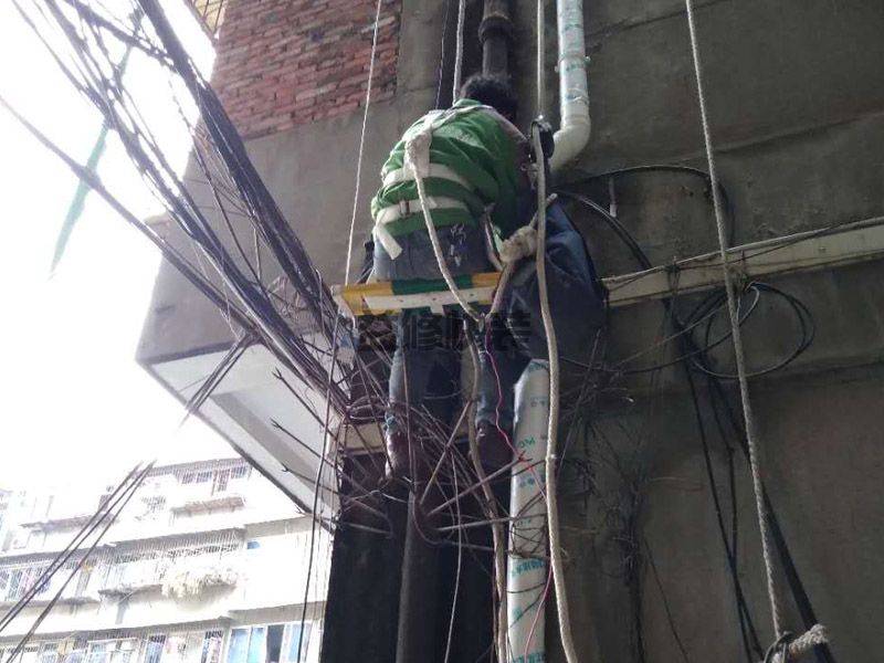 佛山高明区更换雨水管(图4) 佛山高明区更换雨水管(图4)