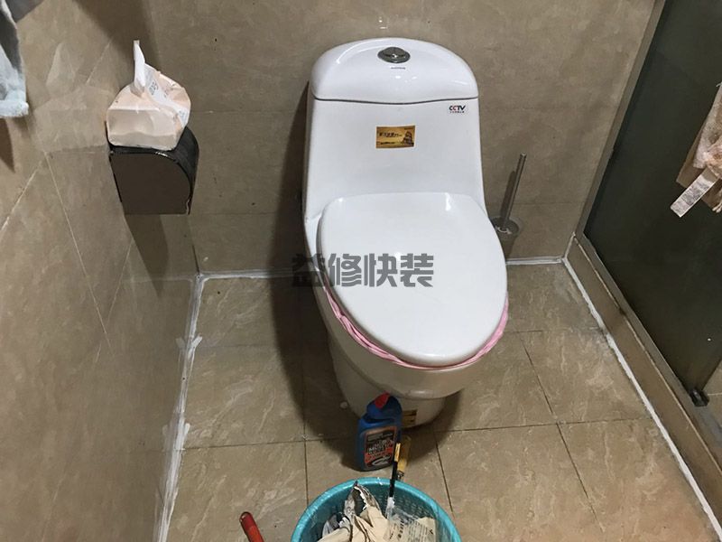 黄石铁山区卫生间局部刷防水(图4) 黄石铁山区卫生间局部刷防水(图4)