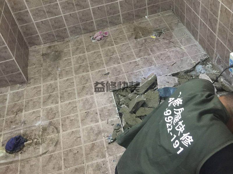 黄石黄石港区卫生间地面铲除(图1) 黄石黄石港区卫生间地面铲除(图1)