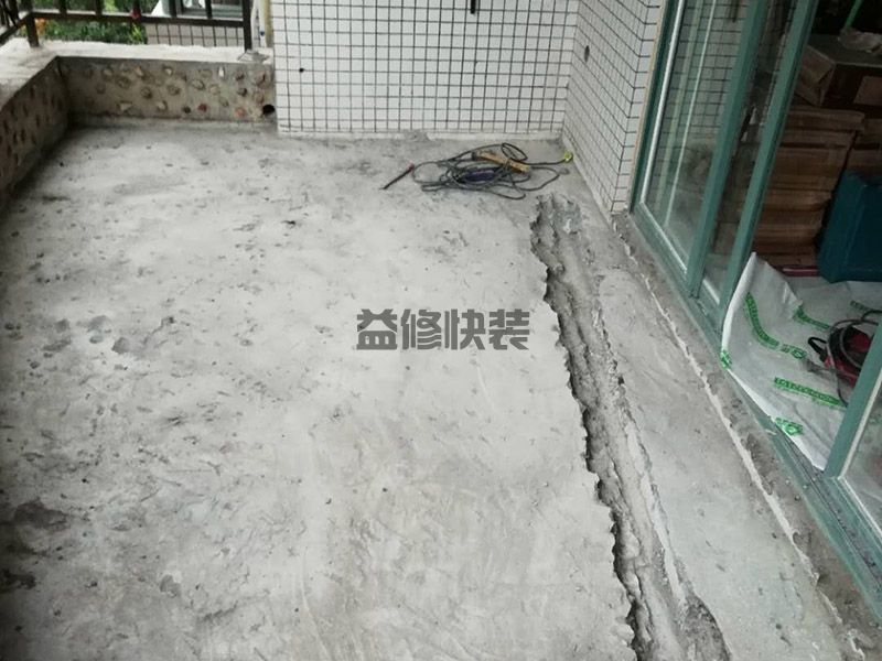 佛山禅城区阳台瓷砖拆除(图3) 佛山禅城区阳台瓷砖拆除(图3)