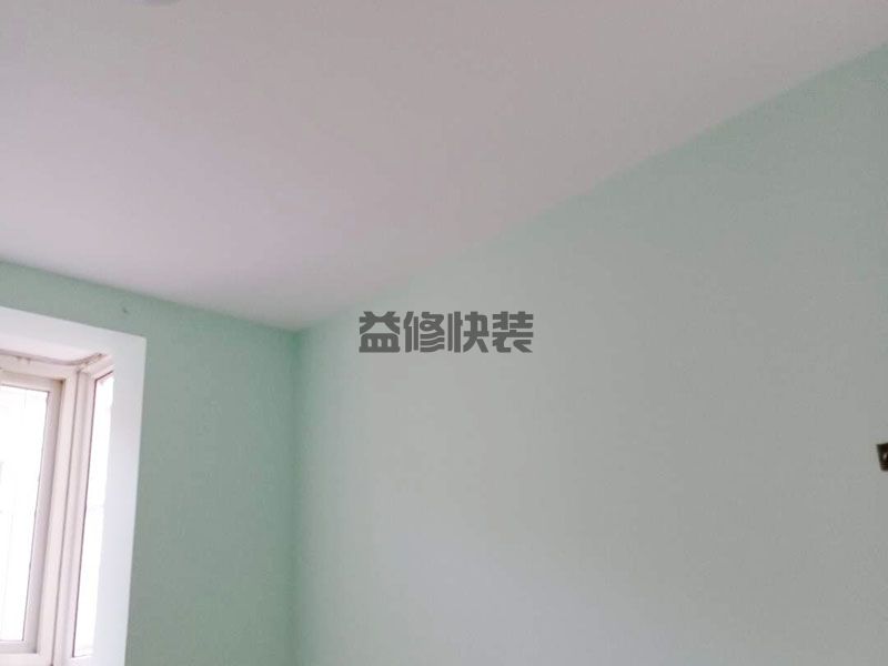 天花板漏水怎么办简单补救方法,及时向当地防水公司进行咨询(图1) 天花板漏水怎么办简单补救方法,及时向当地防水公司进行咨询(图1)