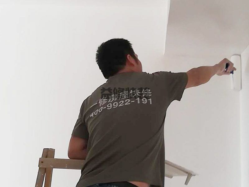 天花板开裂怎么修复,看看板材与龙骨结合怎么样(图1) 天花板开裂怎么修复,看看板材与龙骨结合怎么样(图1)