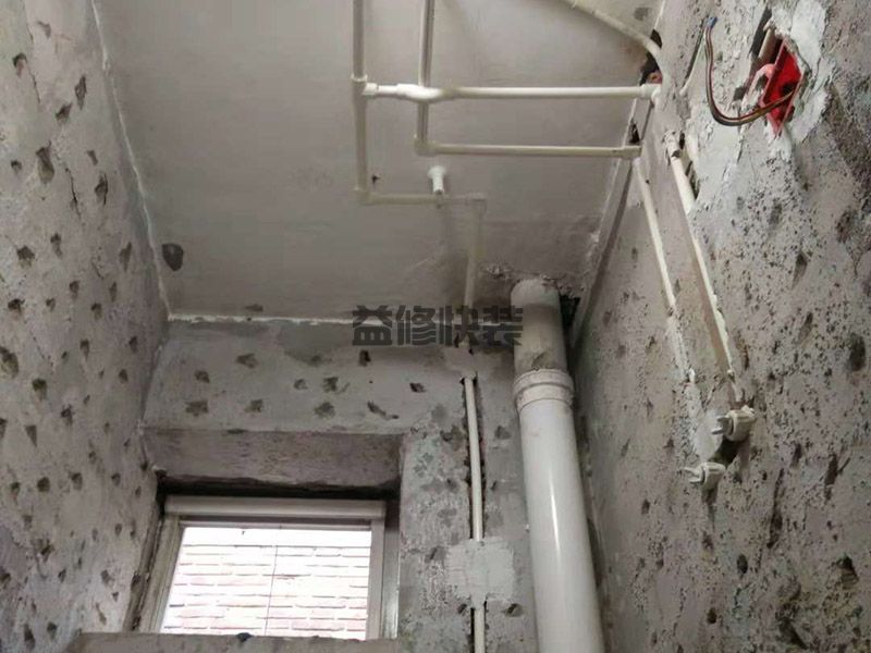 厨房水龙头漏水怎么修,夹子取出磨损的轴心垫片(图1) 厨房水龙头漏水怎么修,夹子取出磨损的轴心垫片(图1)